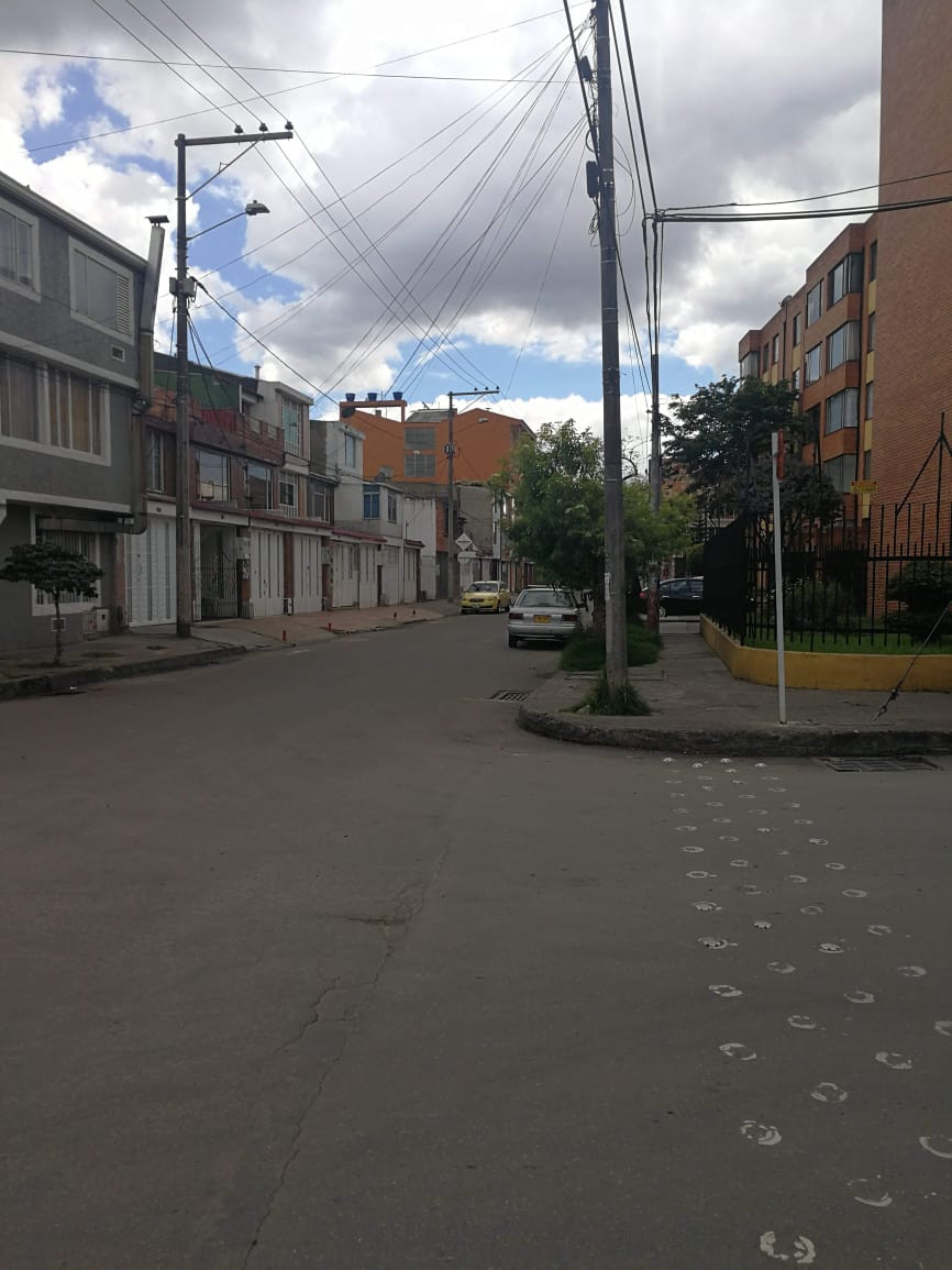 Casa en venta en Villa Claudia, Bogotá · foto 2 de 21