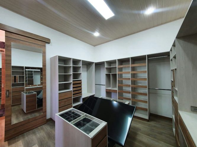 Casa de 4 alcobas en venta en Guayabito, Rionegro, 540 m² · foto 7 de 11