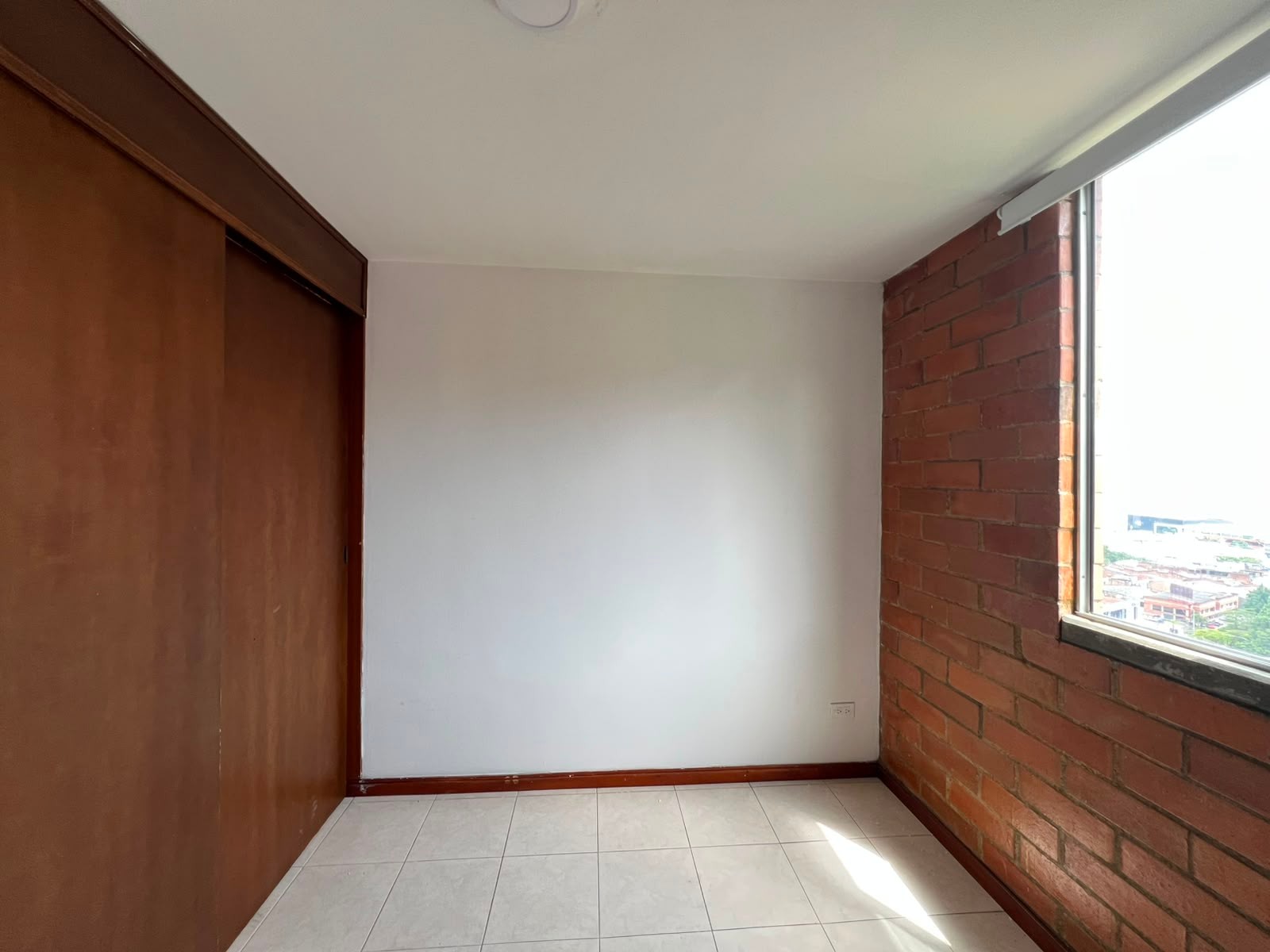 Apartamento en arriendo en Villa Carlota, Medellín · foto 7 de 13