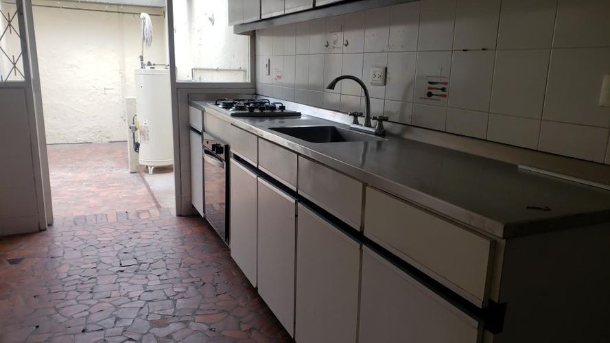 Casa de 4 alcobas en venta en Las Villas, Bogotá, 275 m² · foto 7 de 19