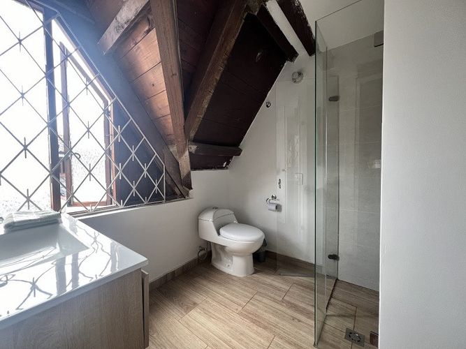 Casa de 4 alcobas en venta en Las Villas, Bogotá, 275 m² · foto 14 de 19