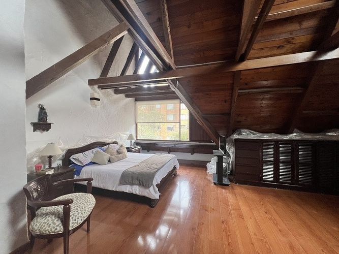 Casa de 4 alcobas en venta en Las Villas, Bogotá, 275 m² · foto 17 de 19