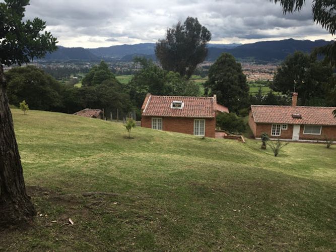 Lote en venta en Santa Lucia, Chía, 13813 m² · foto 4 de 24