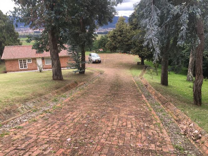Lote en venta en Santa Lucia, Chía, 13813 m² · foto 7 de 24