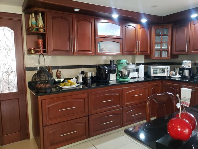 Casa de 5 alcobas en venta en San Jose De Bavaria, Bogotá, 284 m² · foto 9 de 24