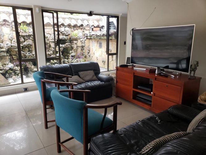 Casa de 5 alcobas en venta en San Jose De Bavaria, Bogotá, 284 m² · foto 14 de 24