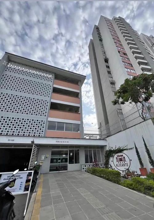 Apartamento de 3 alcobas en venta en Conjunto Alicante, Girón, 66 m² · foto 2 de 10