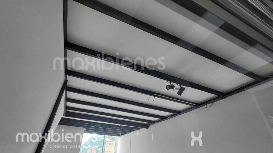Local en arriendo en Ditaires, La Estrella, 15 m² · foto 6 de 8