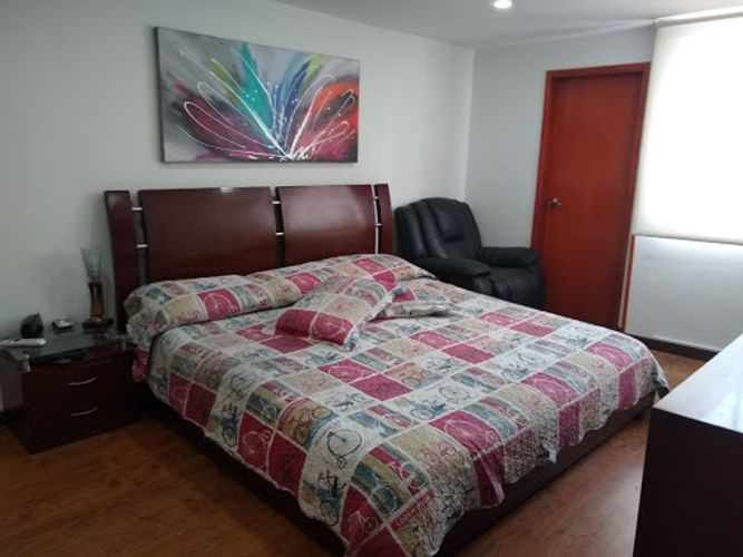 Casa en venta en Los Andes, Bogotá · foto 8 de 24