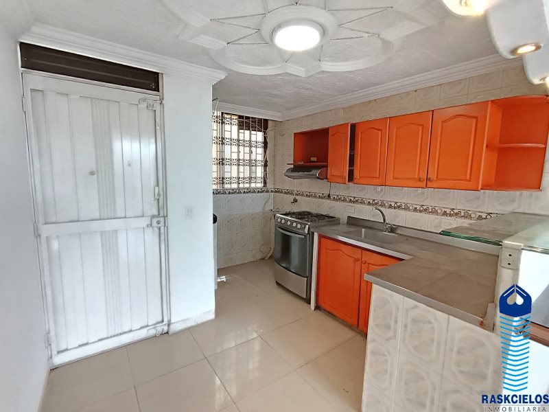 Apartamento en venta en Boston, Medellín · foto 4 de 14