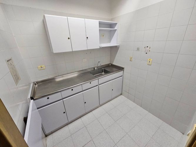 Local en arriendo en Mejoras Publicas, Bucaramanga, 275 m² · foto 4 de 12