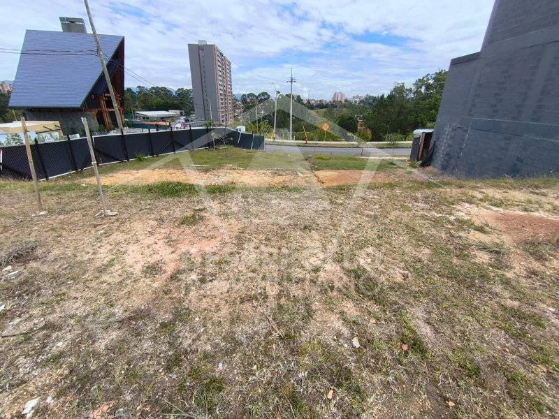 Land in San Antonio de Pereira (1085 m²) for Sale - 2