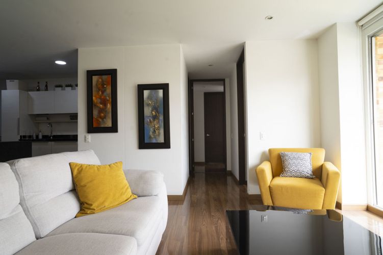 Apartamento en venta en Club De Los Lagartos, Bogotá · foto 3 de 24