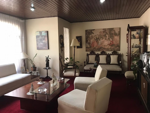 Casa en venta en Santa Ana, Bogotá · foto 3 de 17