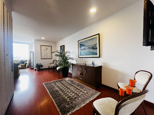 Apartamento en venta en Puente Largo, Bogotá · foto 2 de 24
