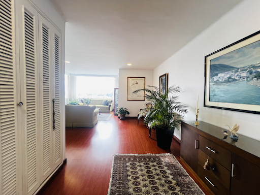 Apartamento en venta en Puente Largo, Bogotá · foto 3 de 24