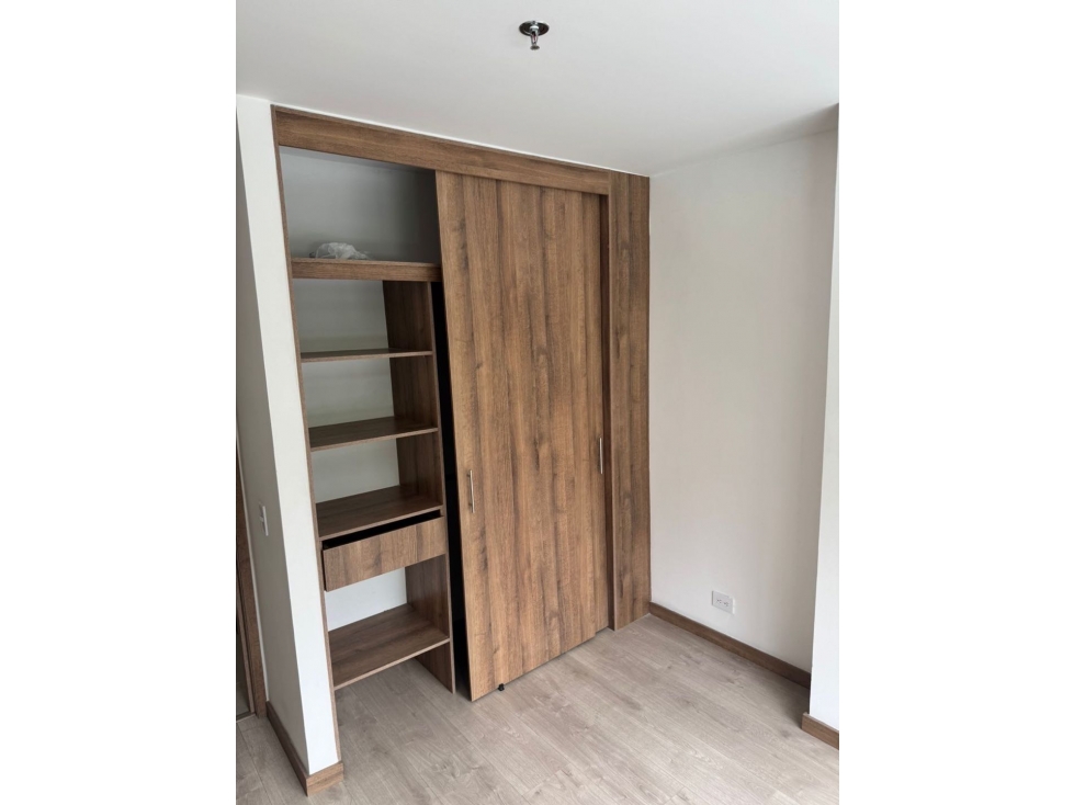 Apartamento en venta en Loma Del Barro, Envigado · foto 14 de 24