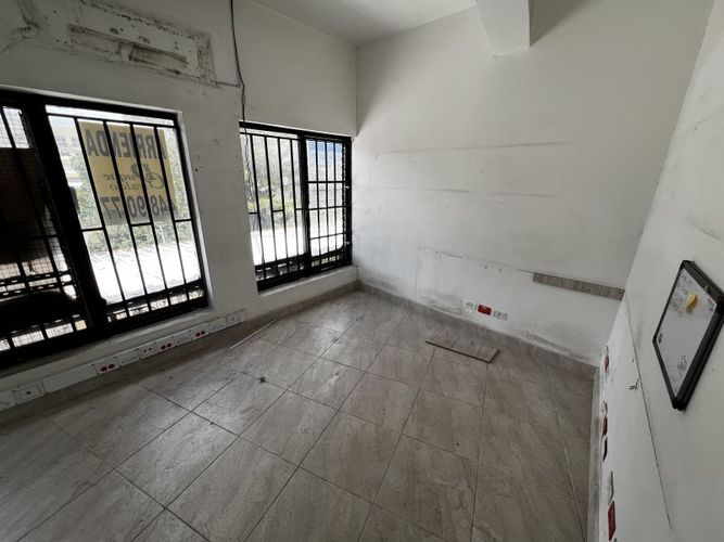 Local en arriendo en Mayorca, Sabaneta, 260 m² · foto 2 de 18