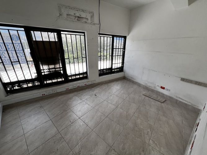 Local en arriendo en Mayorca, Sabaneta, 260 m² · foto 3 de 18
