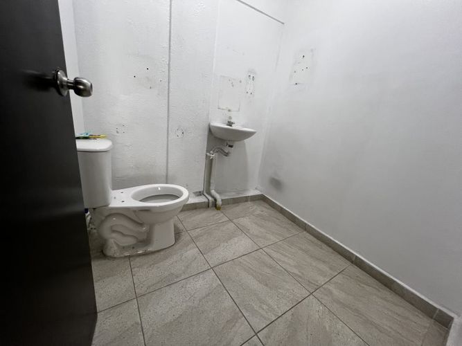 Local en arriendo en Mayorca, Sabaneta, 260 m² · foto 17 de 18