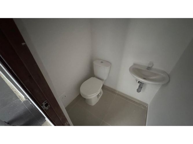 Local en arriendo en Sector Plaza De Bolivar, Pereira, 180 m² · foto 21 de 21