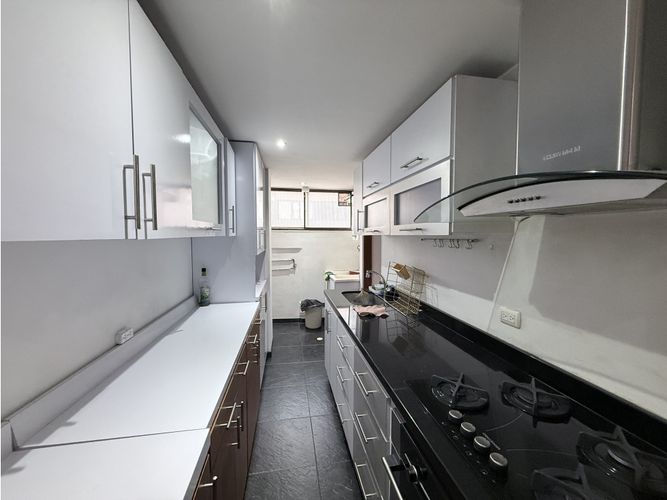 Apartamento en venta en El Virrey, Bogotá, 111 m² · foto 10 de 16