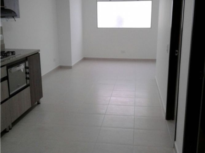 Apartamento de 2 alcobas en venta en Centro, La Estrella, 51 m² · foto 2 de 12