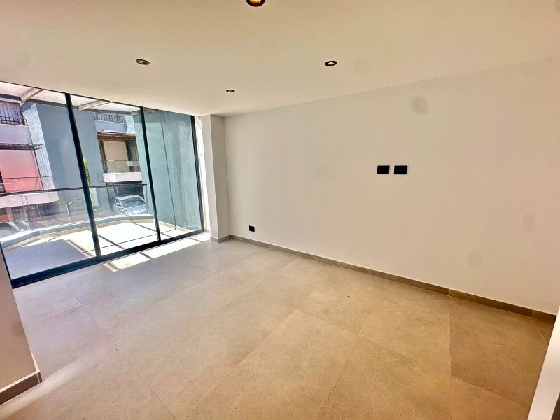 Casa en arriendo en El Poblado, Medellín · foto 7 de 20