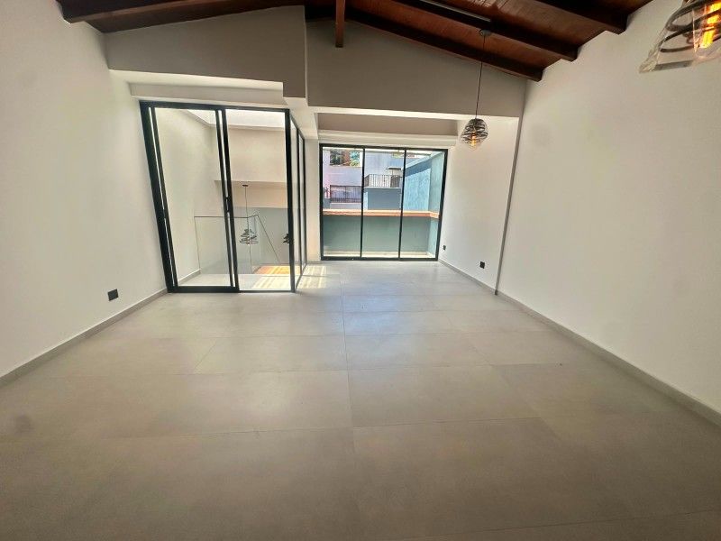 Casa en arriendo en El Poblado, Medellín · foto 10 de 20