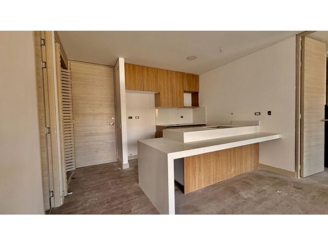 Apartamento de 2 alcobas en venta en Los Balsos, Medellín, 95 m² · foto 3 de 21