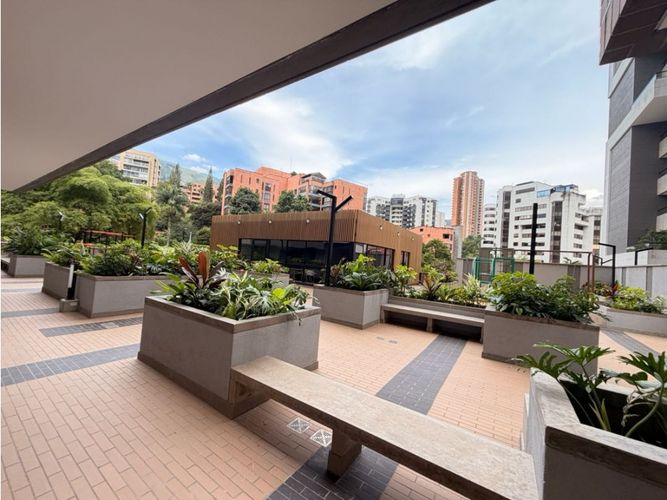 Apartamento de 2 alcobas en venta en Los Balsos, Medellín, 95 m² · foto 15 de 21