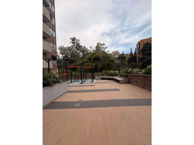 Apartamento de 2 alcobas en venta en Los Balsos, Medellín, 95 m² · foto 19 de 21