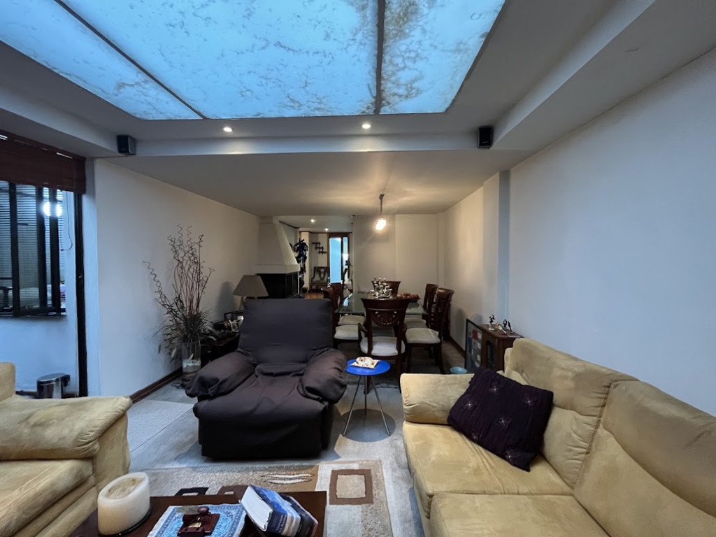 Apartamento en venta en Santa Barbara, Bogotá · foto 3 de 24