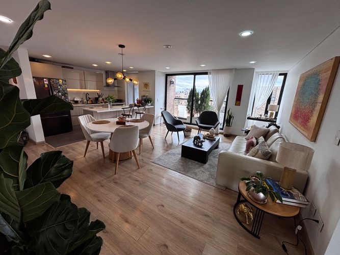 Apartamento de 3 alcobas en venta en Santa Paula, Bogotá, 157 m² · foto 16 de 22