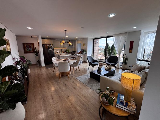 Apartamento de 3 alcobas en venta en Santa Paula, Bogotá, 157 m² · foto 17 de 22