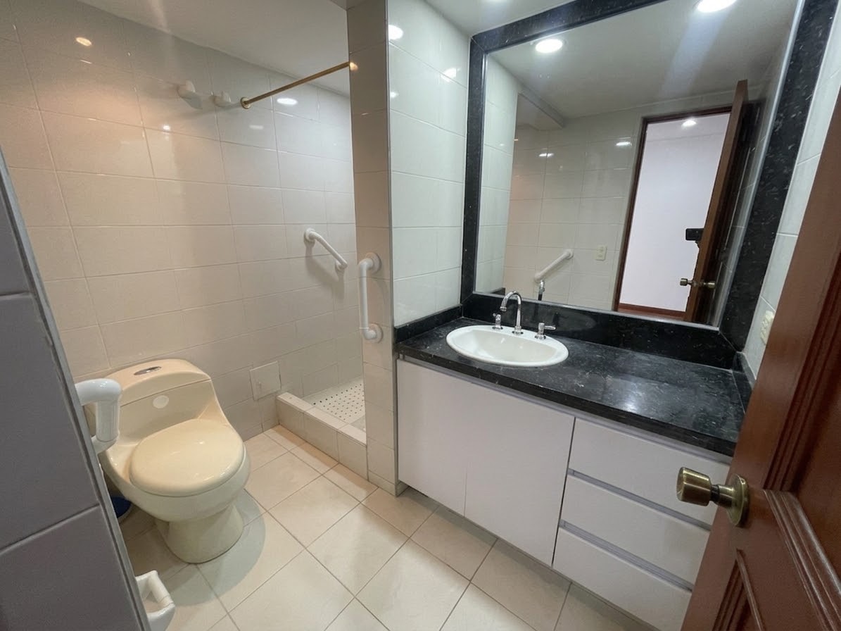 Apartamento en venta en Ciudad Salitre, Bogotá · foto 10 de 11
