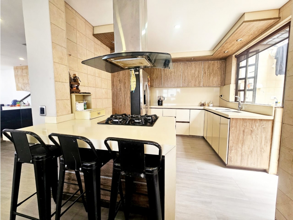 Casa en venta en Pinos Polo Club, Mosquera · foto 4 de 16