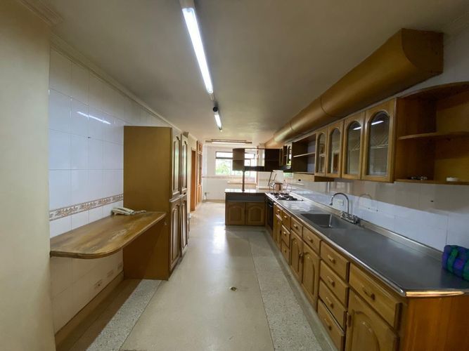 Apartamento de 3 alcobas en venta en El Poblado, Medellín, 254 m² · foto 5 de 16