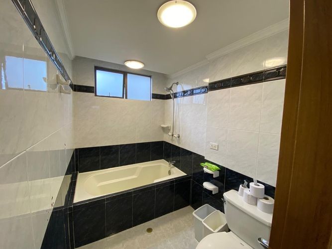 Apartamento de 3 alcobas en venta en El Poblado, Medellín, 254 m² · foto 14 de 16