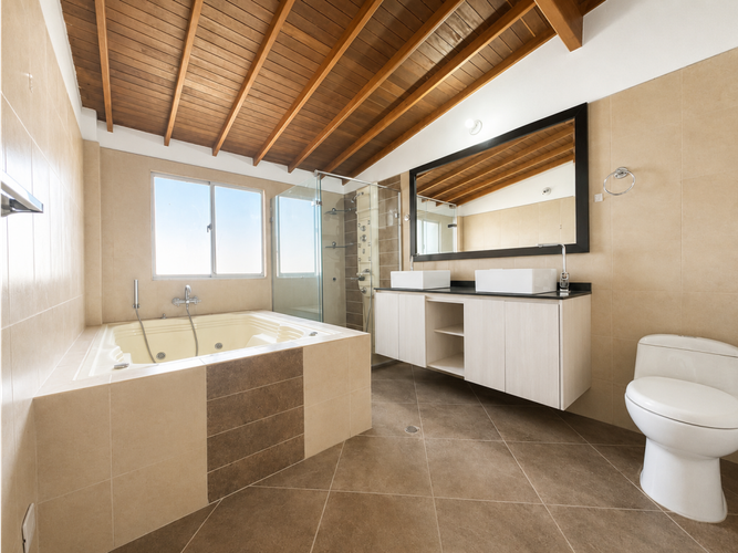 Casa de 4 alcobas en venta en Aves Maria, Sabaneta, 450 m² · foto 8 de 14
