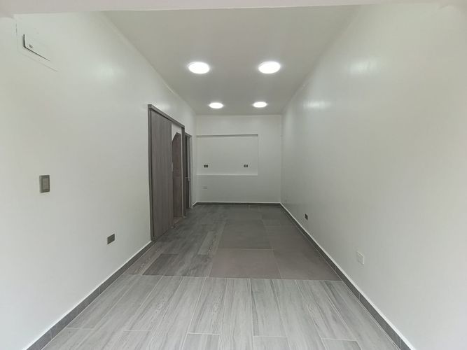 Local en arriendo en Camino Verde, Envigado, 18 m² · foto 3 de 11