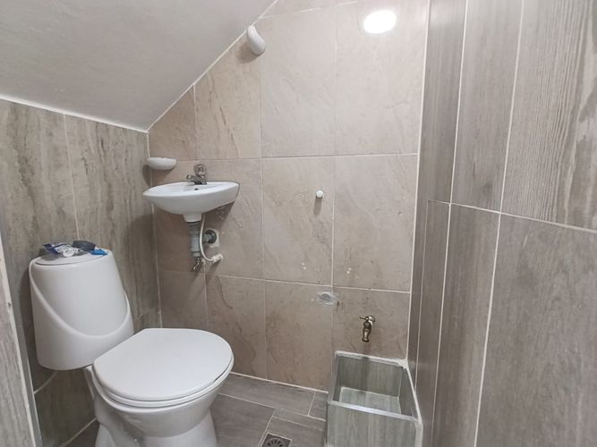 Local en arriendo en Camino Verde, Envigado, 18 m² · foto 8 de 11