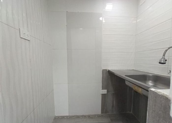 Local en arriendo en Camino Verde, Envigado, 18 m² · foto 10 de 11