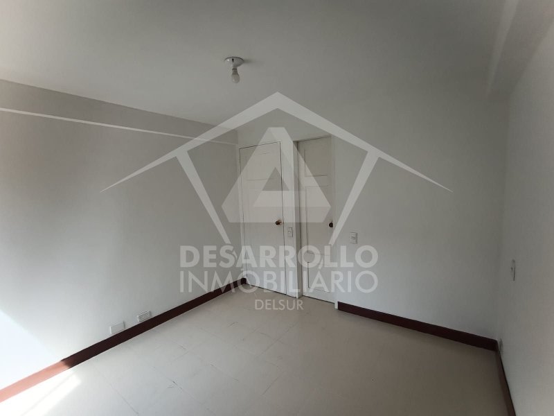 Apartamento en venta en El Poblado, Envigado · foto 4 de 14