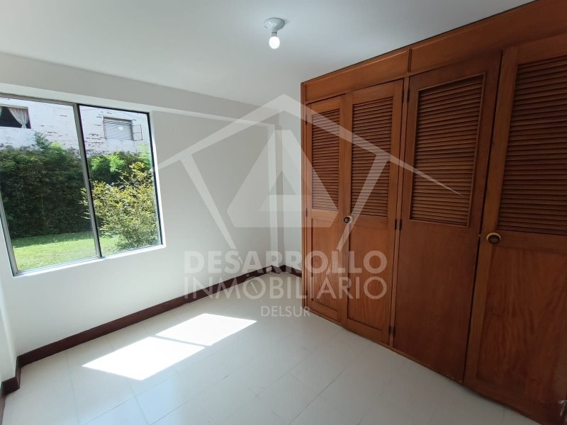Apartamento en venta en El Poblado, Envigado · foto 5 de 14
