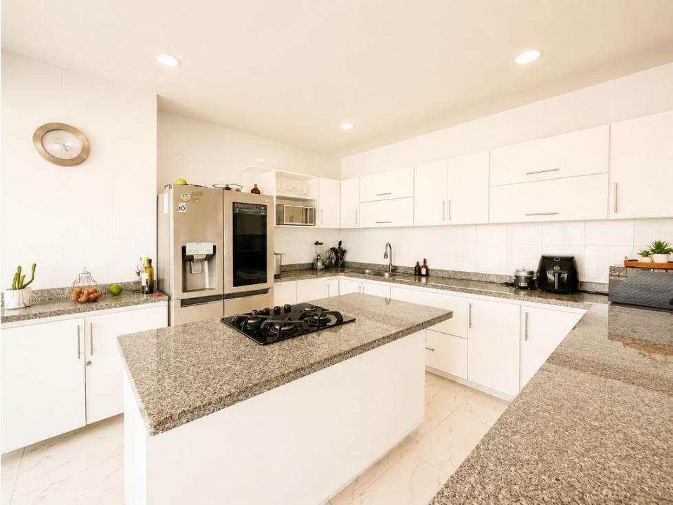 Apartamento en venta en Manga, Cartagena · foto 8 de 19