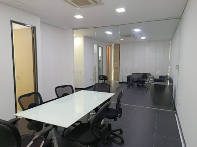 Oficina en arriendo en Manila, Medellín, 51 m² · foto 3 de 10