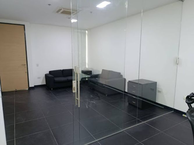 Oficina en arriendo en Manila, Medellín, 51 m² · foto 9 de 10