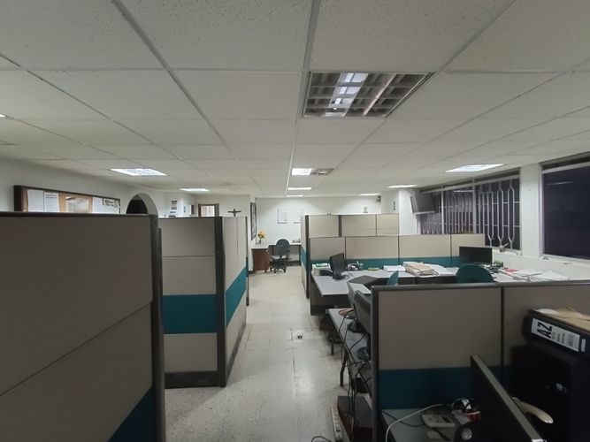 Oficina en arriendo en Bomboná No. 1, Medellín, 160 m² · foto 9 de 24