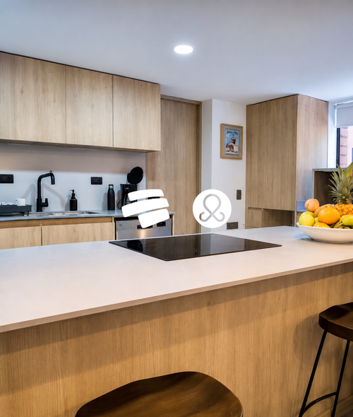 Apartamento de 3 alcobas en venta en El Castillo, Medellín, 137 m² · foto 5 de 20